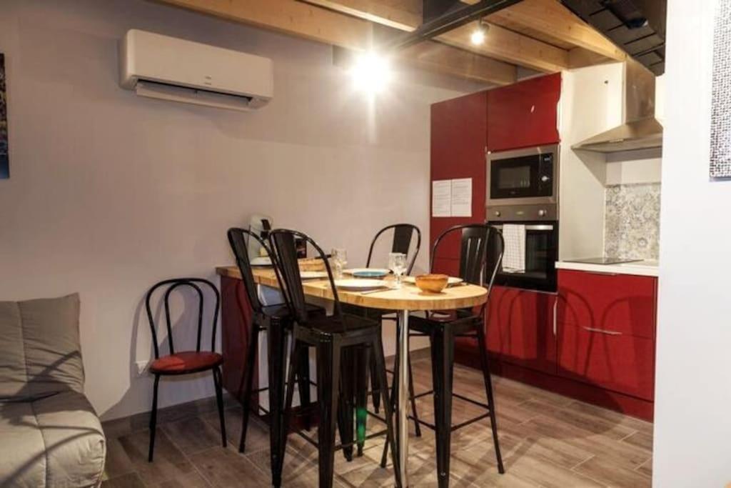 Ferienwohnung Le Clos De Tanvol 2 -Parking Gratuit- Climatisation-Terrasse Viriat Exterior foto
